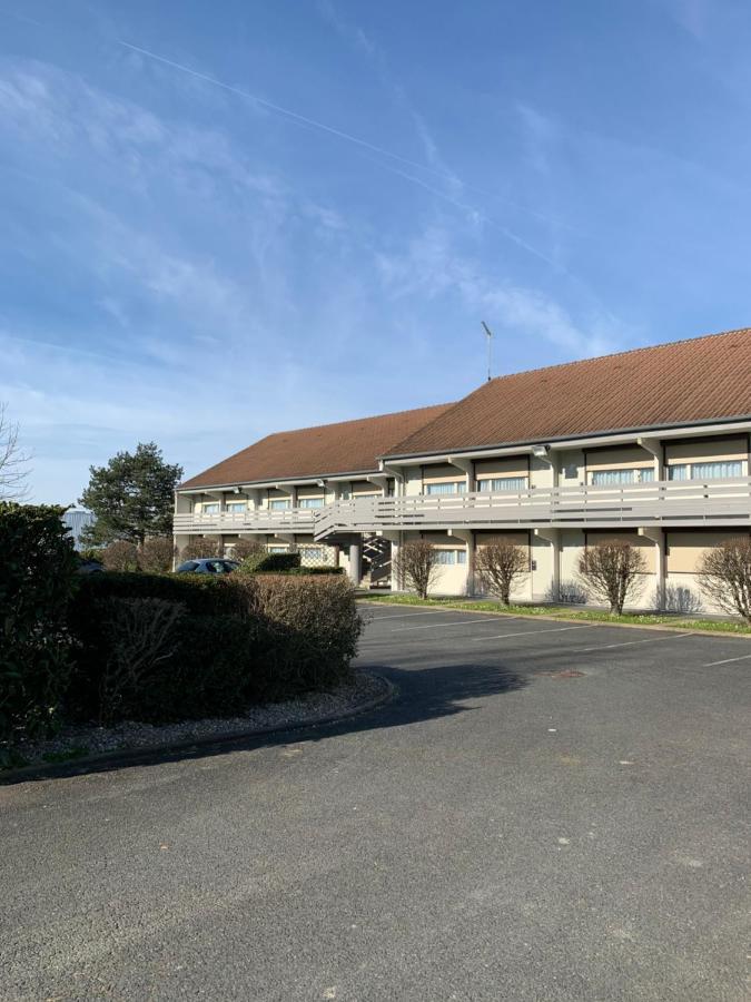 Kyriad Chateauroux - Saint-Maur Exterior foto